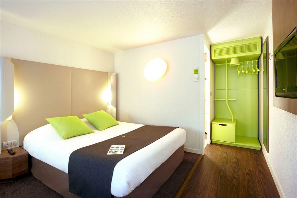 Hotel Campanile Angers Ouest - Beaucouzé Habitación foto